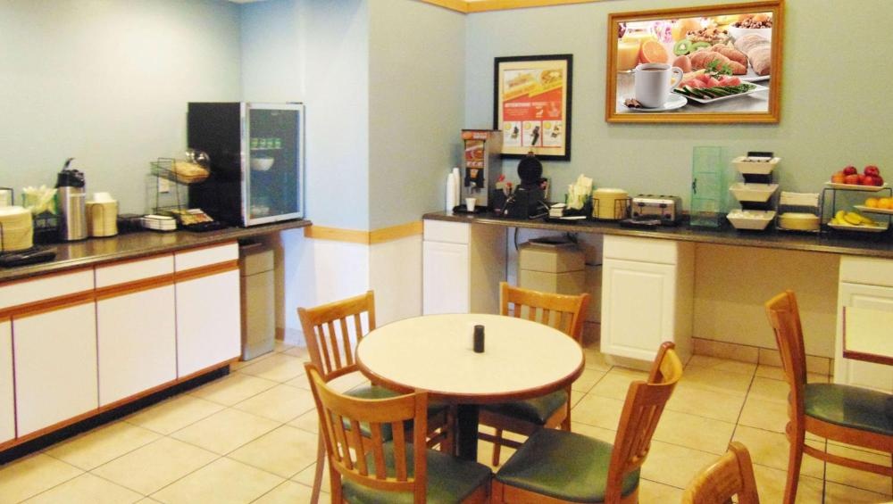 Magnuson Hotel Manitou Springs